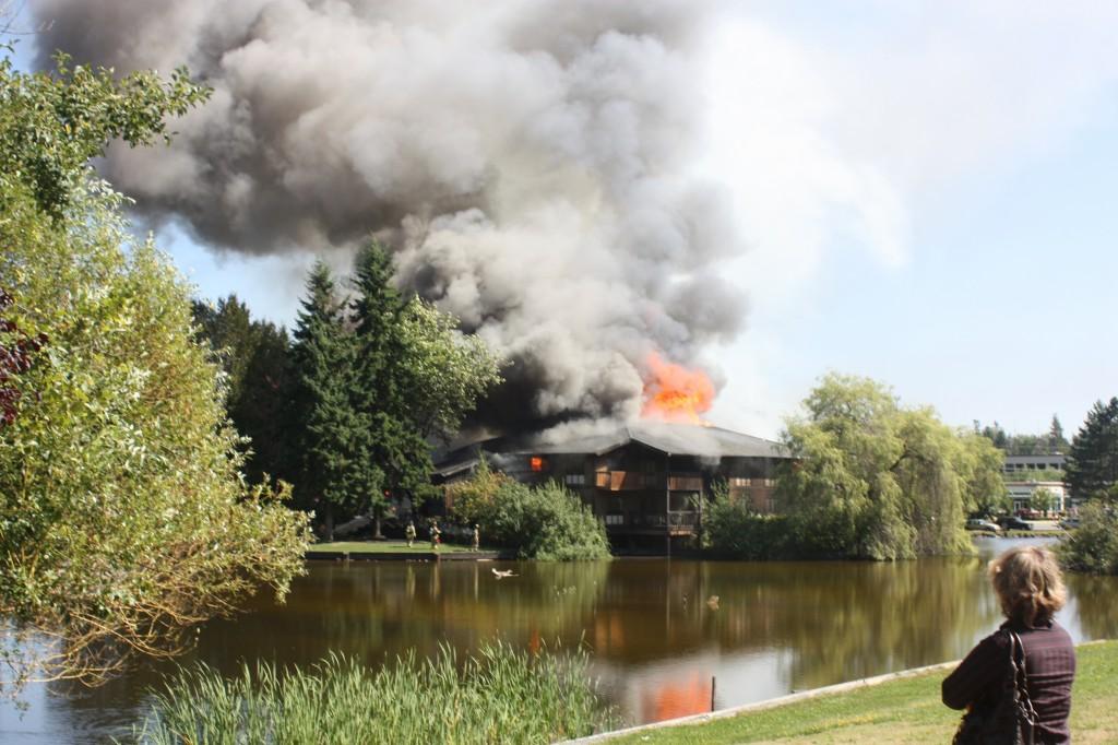 Business complex building at Cedar Valley Road on second-alarm fire