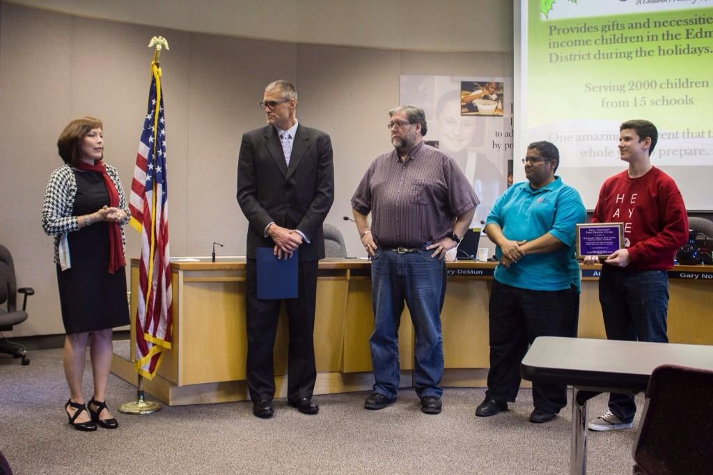 School board honors MTHS for national student press rights award