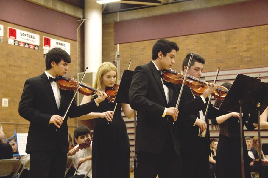MTHS Chamber Orchestras first violin section performs Concerto No. 8 by Arcangelo Corelli.